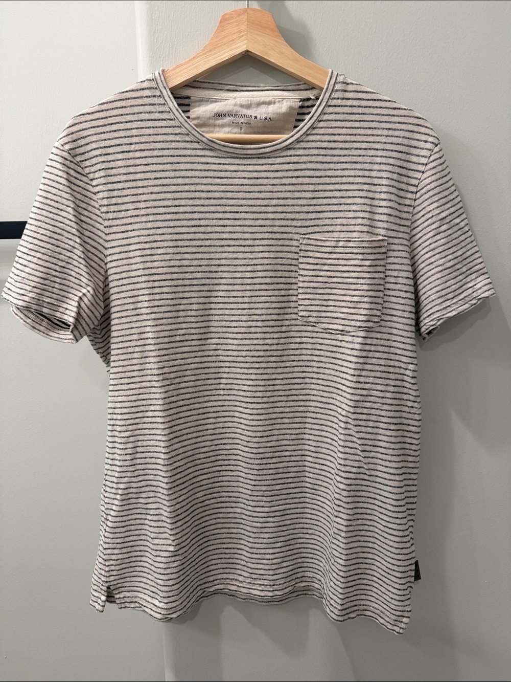 John Varvatos Cream and Black Thin-Striped Pocket Tee